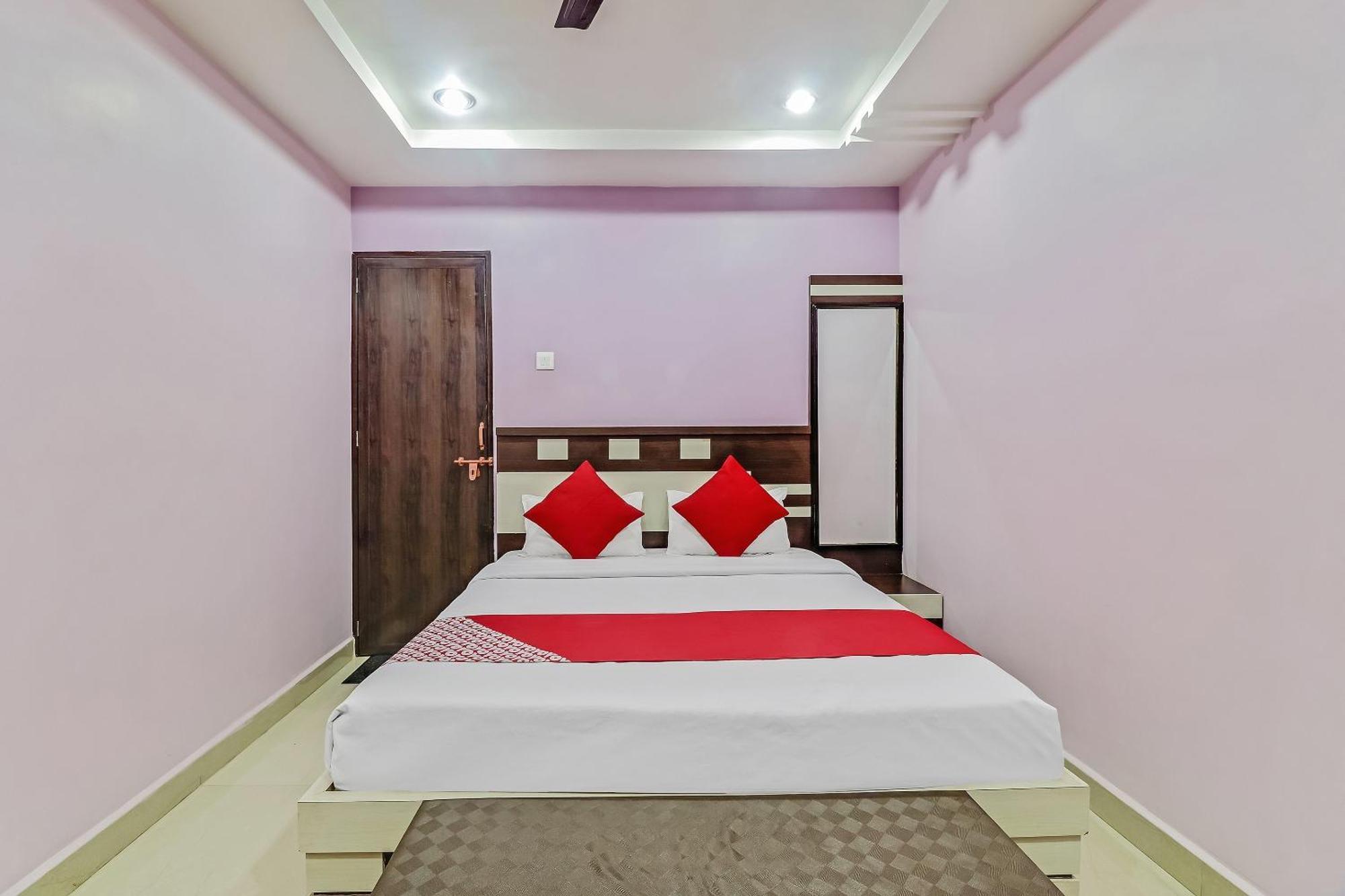 Super Hotel O Royal Raj Nandgaon Exterior photo